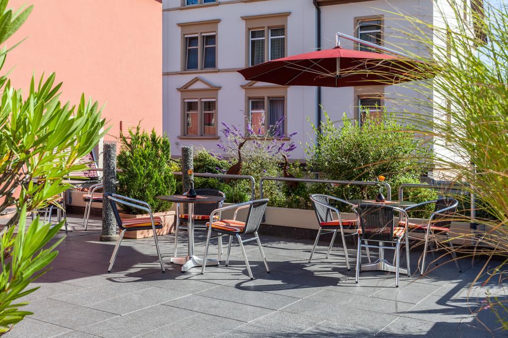 Hotel Germania Bregenz Exterior photo